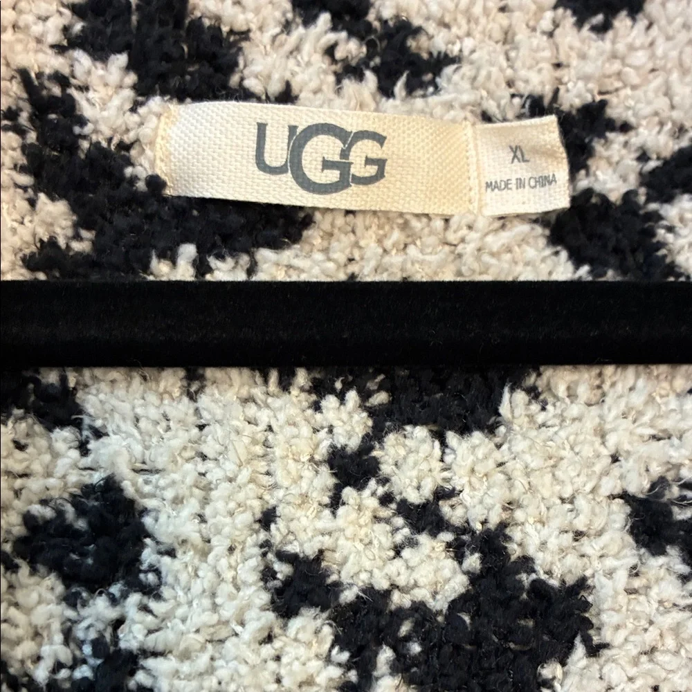 UGG Black and Cream Patterned Cardigan - Picture 2 of 6
